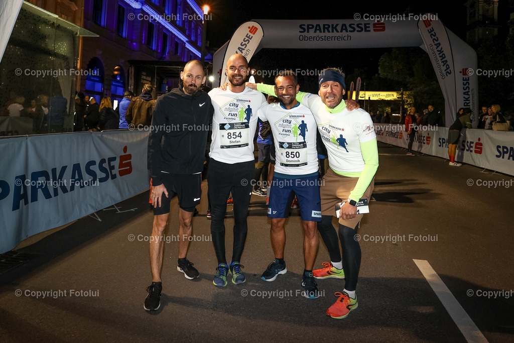 A-BINDER_20220922_0038 | LINZ,  AUSTRIA,22.Sept. 2022 - Night Run, Image shows Night Run.
Photo: Sportmediapics.com/ Manfred Binder