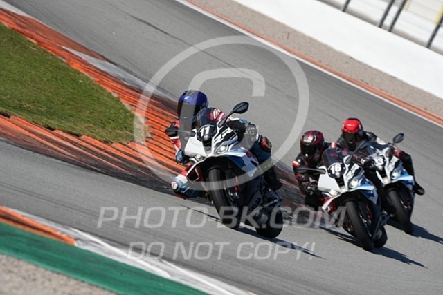 2025_03_28_PBK_14037 | Sportfotografie; SlowMotion; Video; Rennstrecke; Hafeneger; Speer; Racing; RSE; BMW; CBO; Trackday; Motorsportarena; Hockenheimring; Brno; Most; Barcelona; Valencia