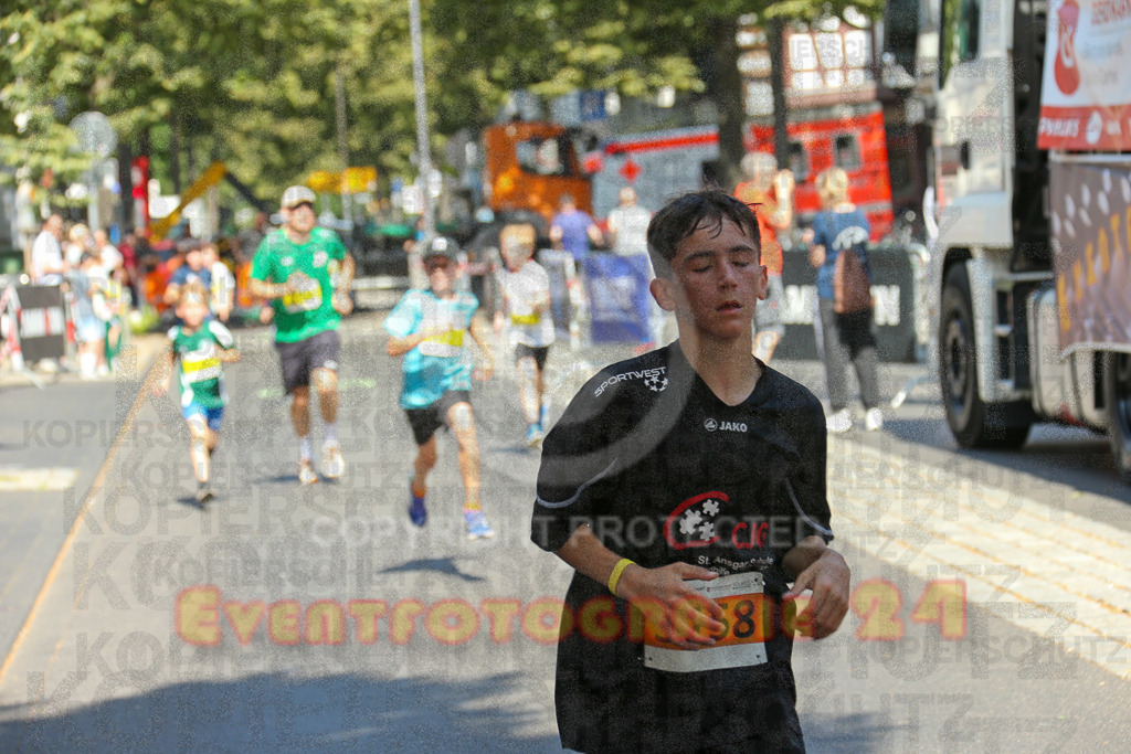 250621_1044_EX1_2323 | Sportfotografie im Rhein-Sieg Kreis, Köln, Bonn, NRW, Rheinland Pfalz, Hessen, etc. Unser Tätigkeitsfeld umfasst den Laufsport vom Volkslauf über den Marathon, Duathlon, Triathon bis zum Ultralauf wie Kölnpfad Ultra oder Schindertrail.