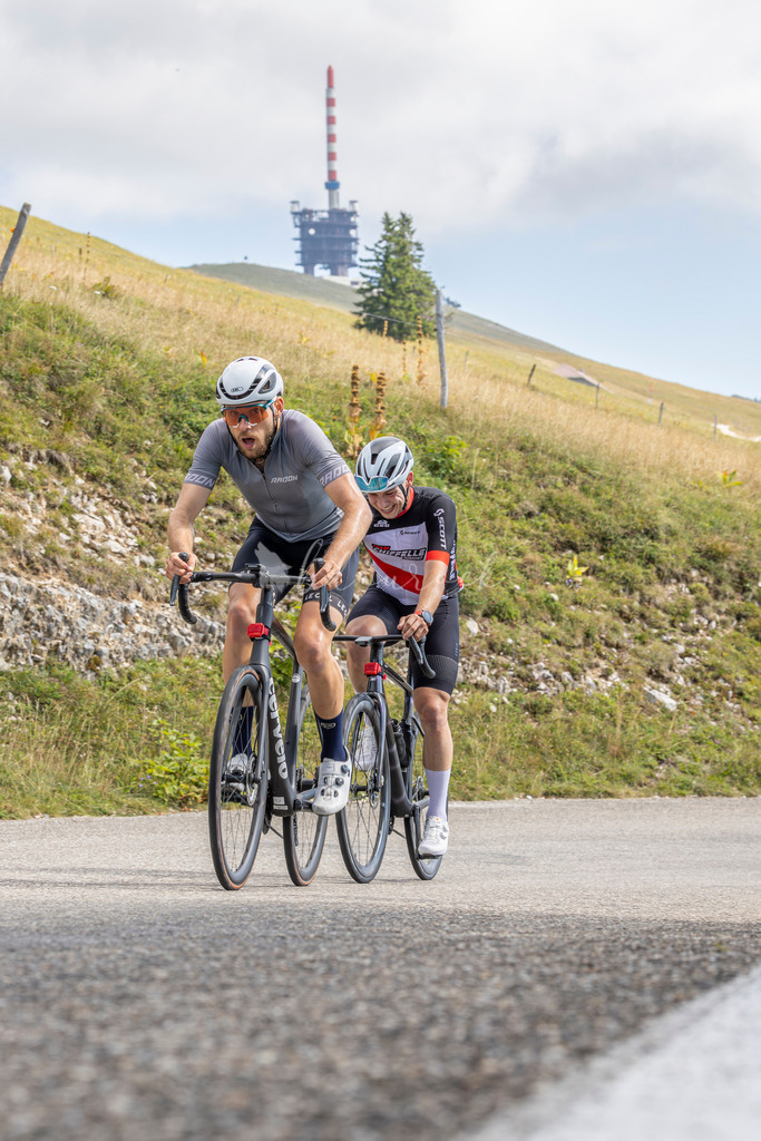 _01A4042 | Sportbilder, Sportfotograf, Hochzeits- und Eventfotografin, Flugshows, Portraits und Tiershooting, Aviation, Downhill, Nationalleague, Swissleague, International