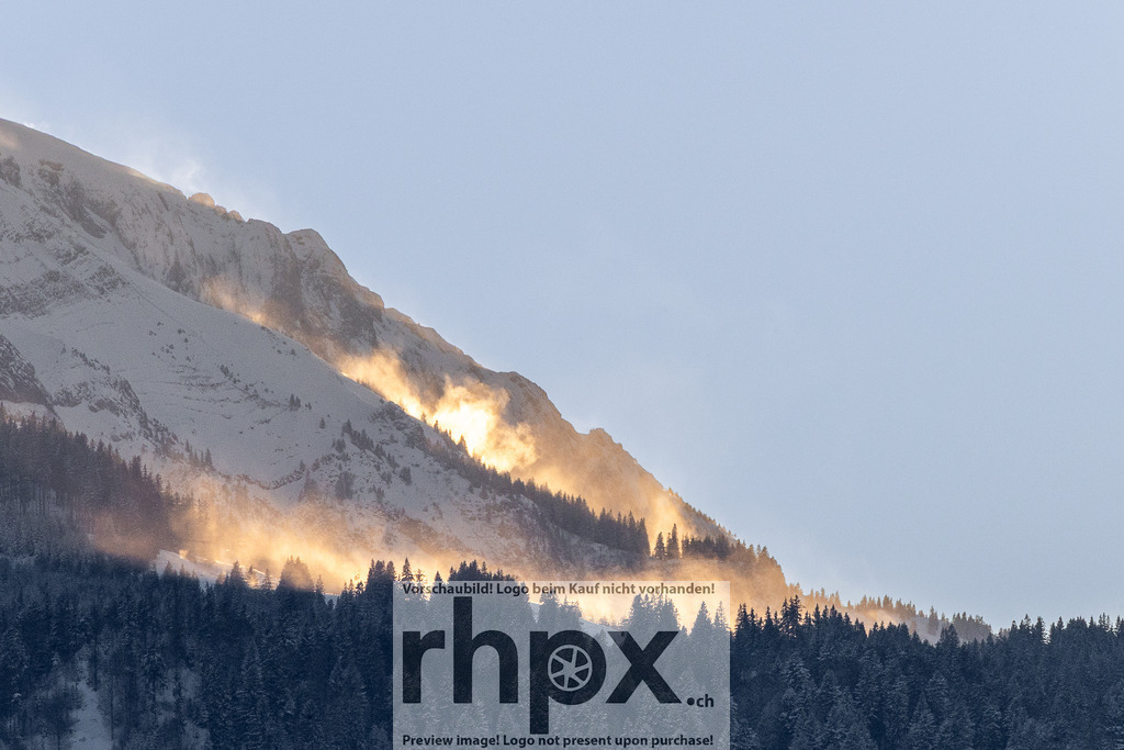 Winter Impressionen Januar 2026 | Stimmungsvolle Fotokunst aus Luzern. Erlebe den Pilatus, den See und die Stadt Luzern in exklusiven Aufnahmen in der Fotogalerie & Shop. - Realisiert mit Pictrs.com
