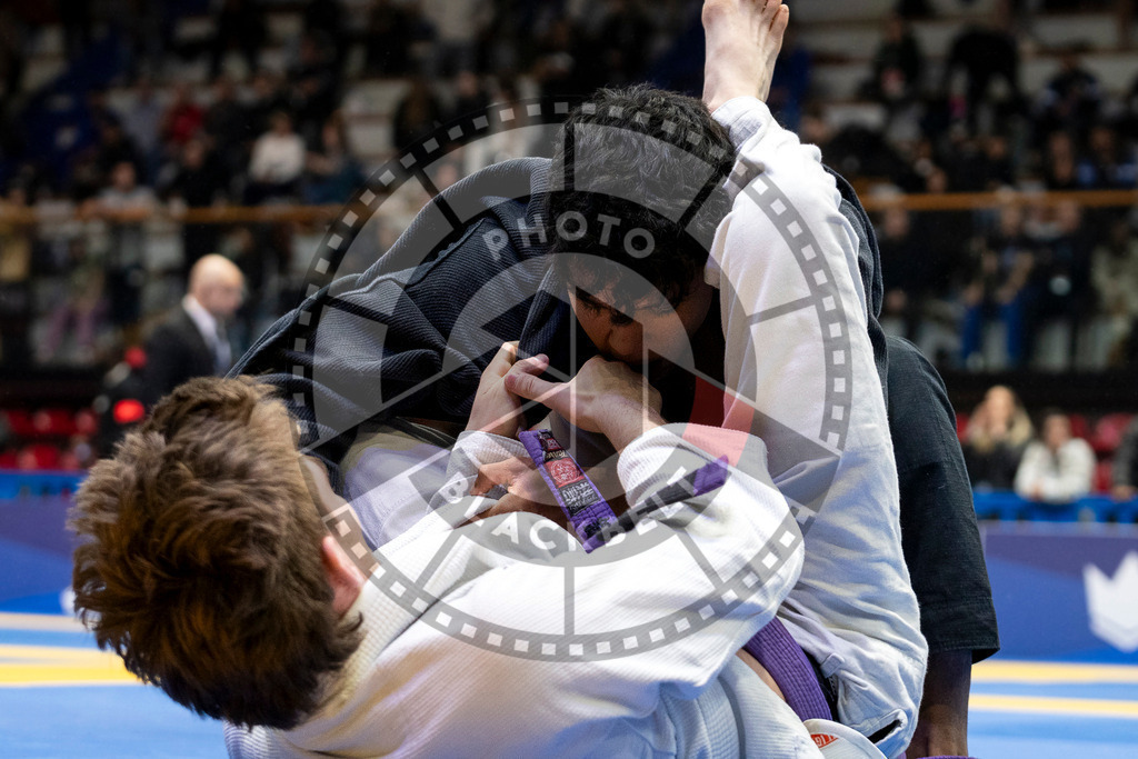 20240123PBB00342 | Fighters compete during the second day of the IBJJF European Championship in Paris, France, on January 23, 2024.