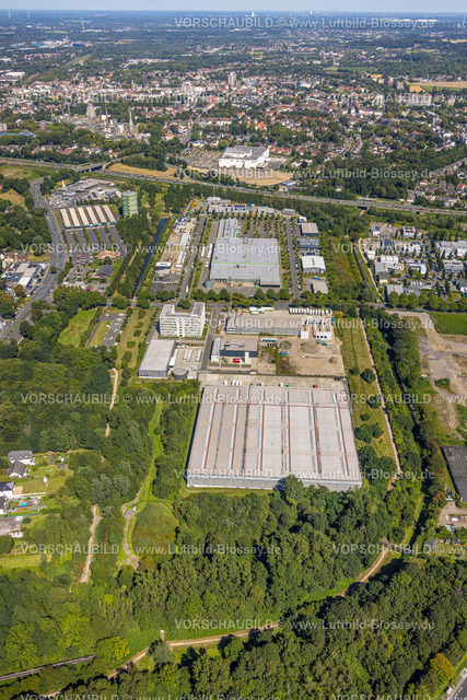 Herne240803569 | Luftbild, Gewerbegebiet Hibernia, mit Freiwillige Feuerwehr und Sanacorp Pharmahandel GmbH, hinten Autobahn A43 und Wohngebiet mit Zurbrüggen Wohn-Zentrum Herne, Holsterhausen, Herne, Ruhrgebiet, Nordrhein-Westfalen, Deutschland