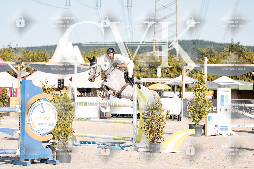 CK904428 | Turnierfotografie Pferdefotografie Trier Rheinland-Pfalz Pferdesport Reitsport Tierfotografie Sportfotografie Pferdevideo Pferdevideografie Equestrianvideography equestrianphotography  - Realisiert mit Pictrs.com