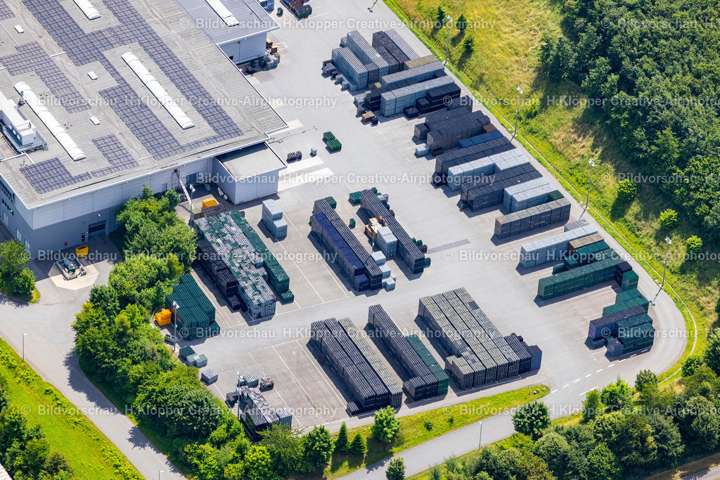 Luftbild Grevenstein-5086 | Luftbild Bierbrauerei- Werksgelände der Veltinsbrauerei in Grevenstein im Bundesland Nordrhein-Westfalen - Realisiert mit Pictrs.com