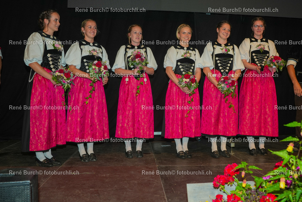 203 | René Burch leidenschaftlicher Fotograf aus Kerns in Obwalden.  Hier finden sie Sport, Landschaft und Natur Fotografie.
 - Realisiert mit Pictrs.com