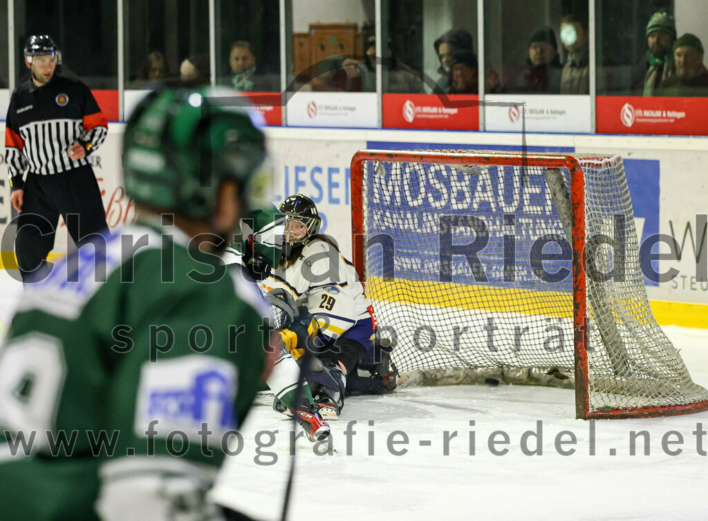 2024-01-19_129_TSV_Erding_gegen_ESC_Geretsried | Erding, Deutschland, 19.01.2024:
Eishockey, Bayernliga Vorrunde 2023 / 2024, 26. Spieltag, TSV Erding gegen ESC Geretsried, Endergebnis: 

Foto: Christian Riedel / fotografie-riedel.net