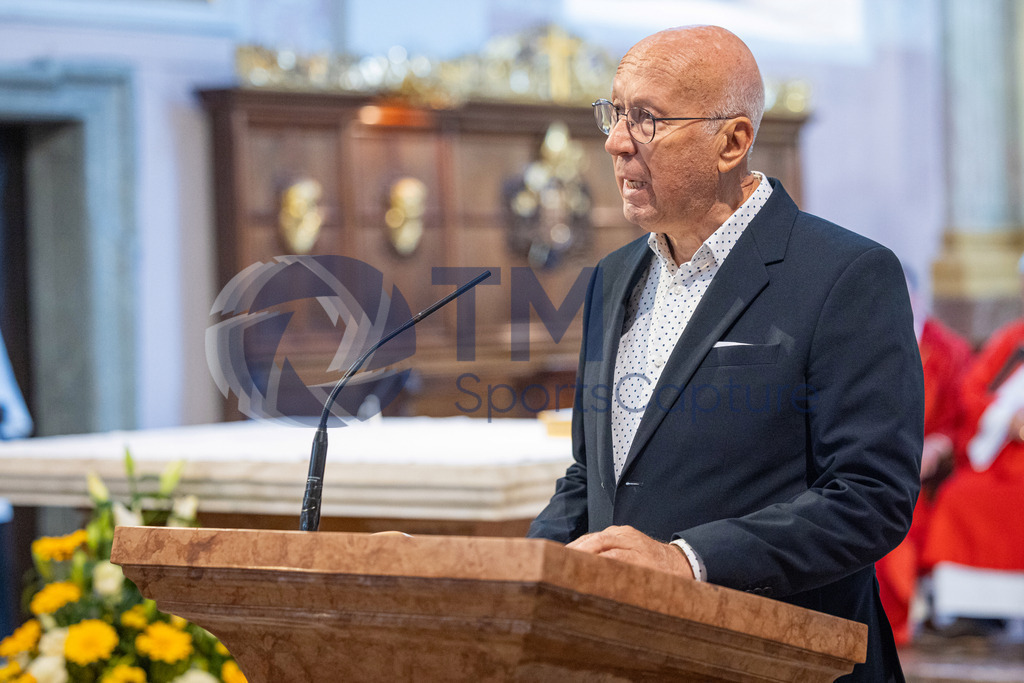 RR5M4343 | Firmung Klagenfurt-Dom 19.05.2024 8 Uhr