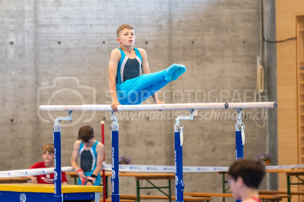 104. Zürcher Kunstturnertage Neftenbach - 15. May 2022 | 104. Zürcher Kunstturnertage Neftenbach
Turnhalle Ebni, Neftenbach
Programm 1 (P1)
Bild: Sportfotografie Markus Aeschimann | www.markus-aeschimann.ch - Realisiert mit Pictrs.com