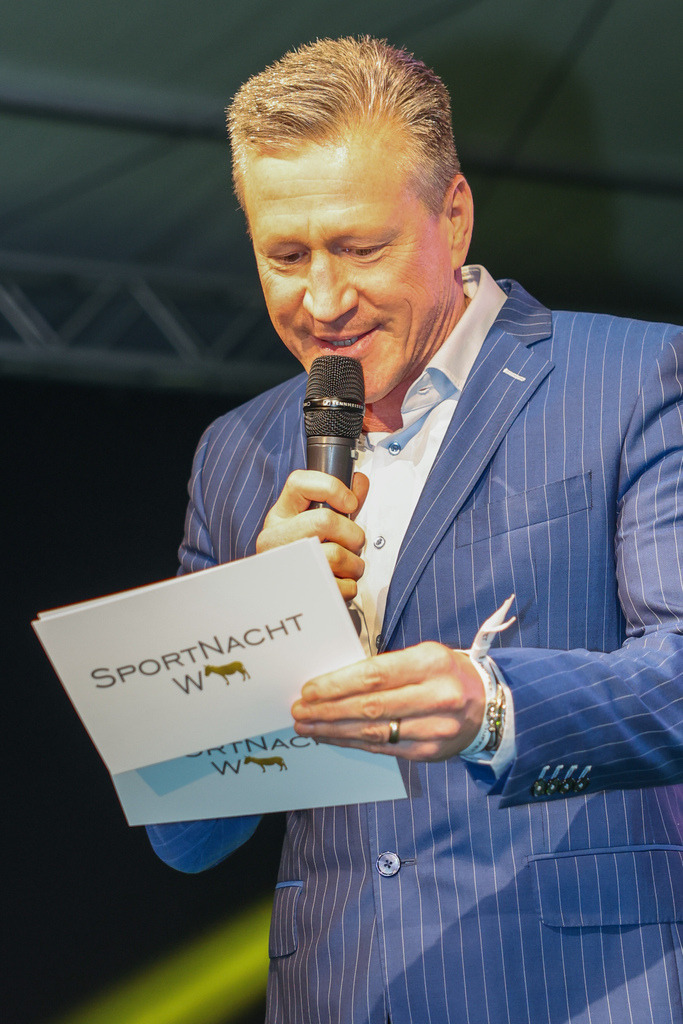 top-top.de250214-257 | Die 3. Weseler SportNacht, die große Sportgala mit Ehrungen der Weseler Sportler des Jahres 2024 findet am Freitag, den 14.02.2025 im Festzelt an der Rheinpromenade statt.Foto: Erwin Pottgiesser