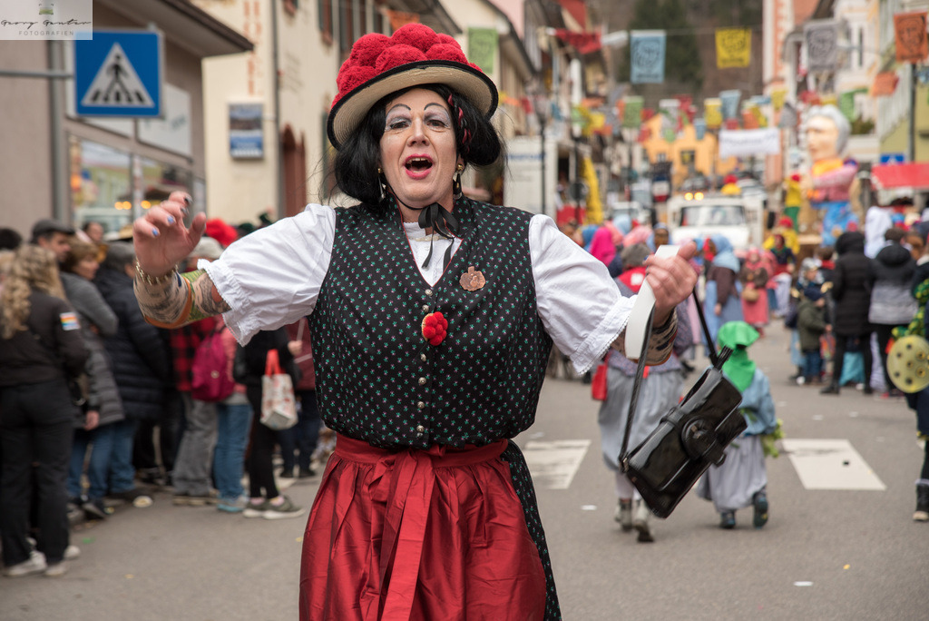 FastSonn_23-197 | Fotoblog Schwarzwald, Foto Blog Wiesental, Pfaffenberg, Winterzauber, Zeller Bergland, Zell im Wiesental, Fotoblog Wiesental, Landschaftsfotos, Bilder Wiesental, Natur, Naturbilder, Fastnacht, Zeller Fastnacht, Zeller Fasnacht, Zeller Bergland, Belchen, - Realisiert mit Pictrs.com