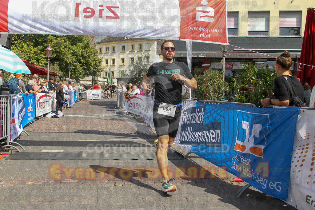 250824_1437_EV4_2000 | Sportfotografie im Rhein-Sieg Kreis, Köln, Bonn, NRW, Rheinland Pfalz, Hessen, etc. Unser Tätigkeitsfeld umfasst den Laufsport vom Volkslauf über den Marathon, Duathlon, Triathon bis zum Ultralauf wie Kölnpfad Ultra oder Schindertrail.