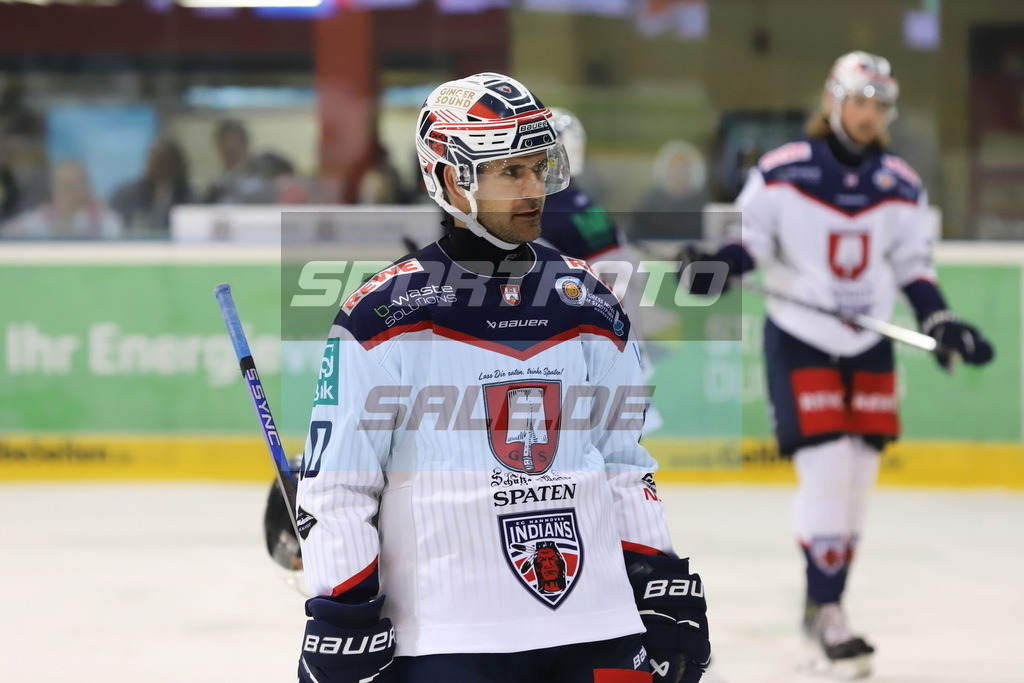 Igor Bacek - HIN | Igor Bacek - HIN - Realisiert mit Pictrs.com