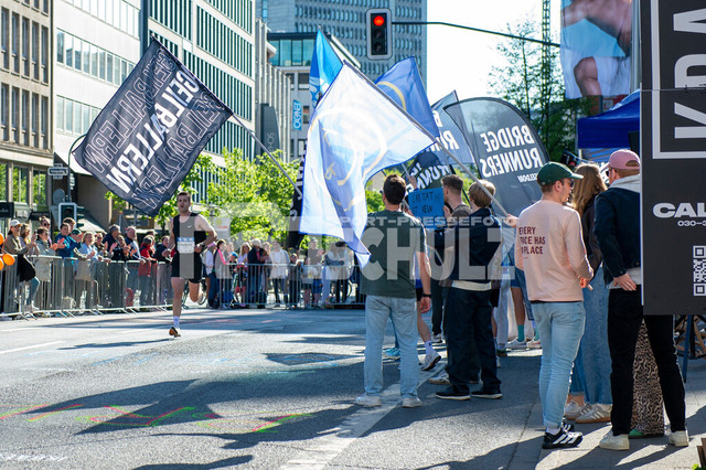20250427-NSZ_2557 | DEU, Düsseldorf, 27.04.2025 Uniper Düsseldorf Marathon 2025 - Realisiert mit Pictrs.com