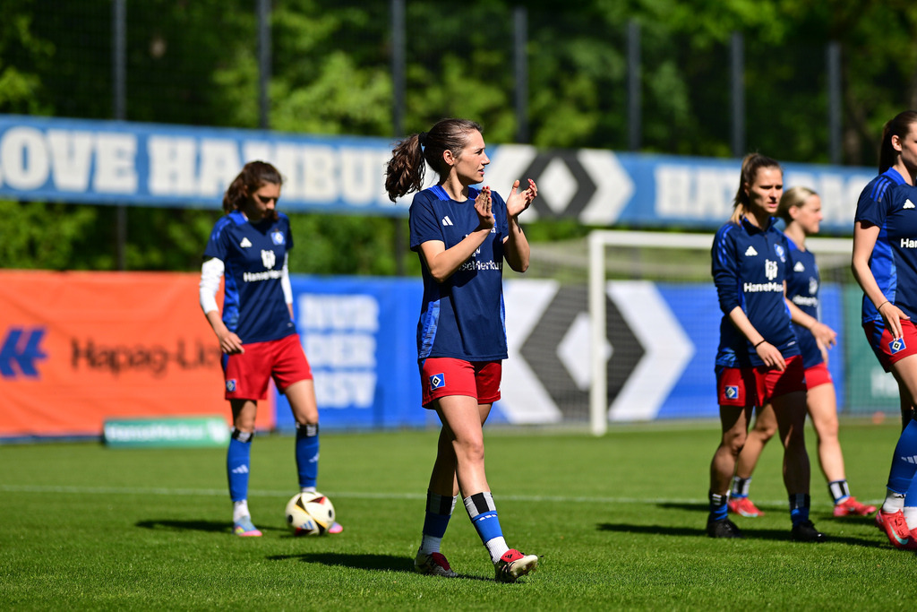 Fußball I Frauen I Saison 2024-2025 I 2. Bundesliga I 25. Spieltag I Hamburger SV - SC Freiburg II | Der Sportfotograf. - Realisiert mit Pictrs.com