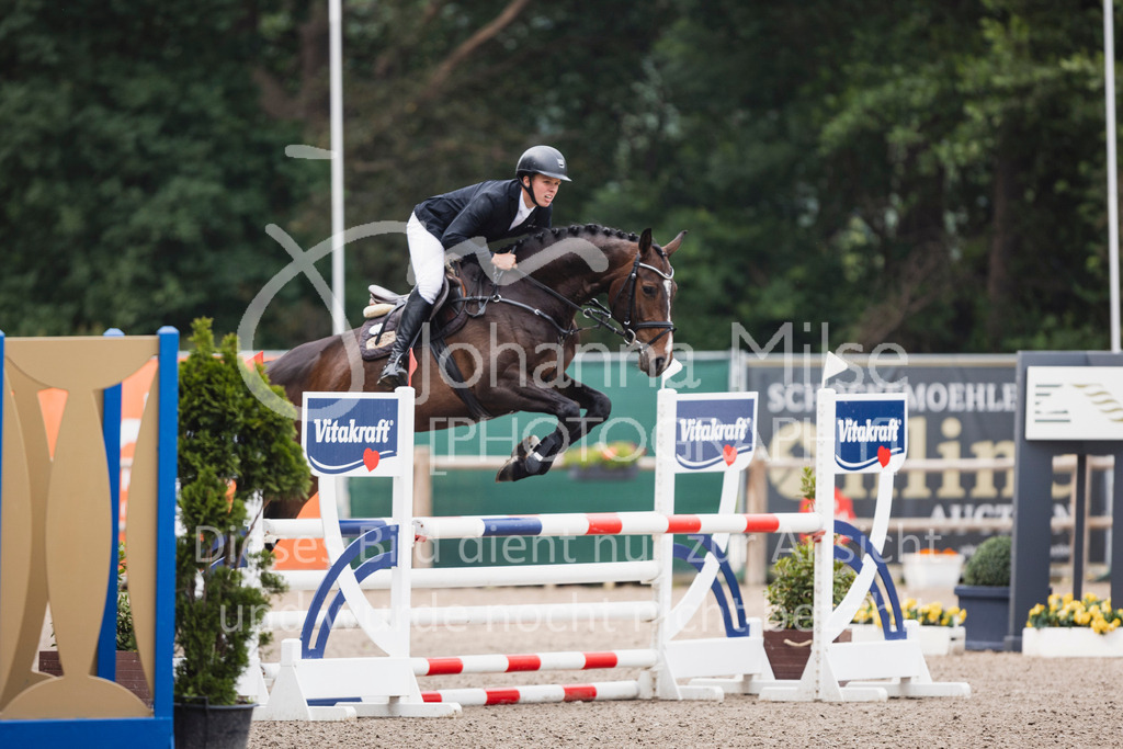 250610_Mühlen_SprPf-A2-230 | Deine schönsten Turniermomente als professionelle Fotos! Entdecke hochwertige Pferdesport-Fotografie im Online-Shop. Jetzt Fotos finden & bestellen!