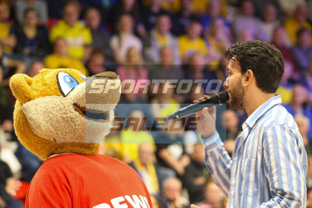 Phoenix Hagen Saison 25/26 - © Sportfoto-Sale (MK) | Maskottchen Fipps - Phoenix Hagen Saison 25/26 - © Sportfoto-Sale (MK) - Realisiert mit Pictrs.com