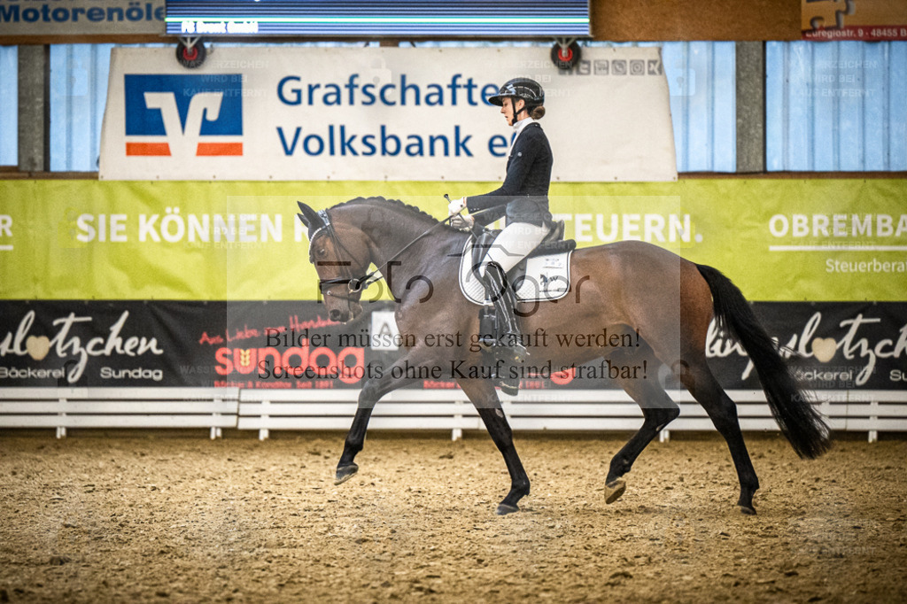 DOS_0204 | Entdecke hochwertige Reitturnierfotos von Foto Oger. Professionell, emotional und authentisch – jetzt Lieblingsmomente im Shop bestellen. - Realisiert mit Pictrs.com