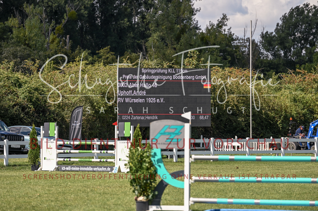 Schugtsche-Düren.2024-09.Springprf.L-13 | Schugtsche Fotografie - Realisiert mit Pictrs.com