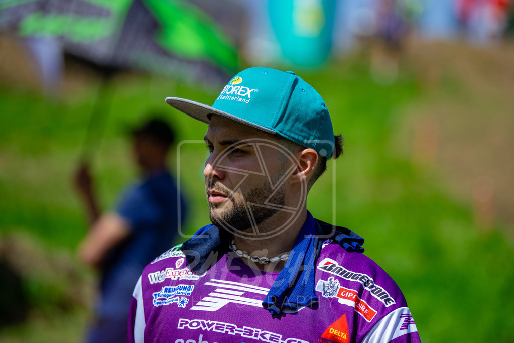 MX 2 (233) | Paeschuphoto Shop - Wer nicht sucht der auch nicht findet.Ob Motocrossbilder oder von einem besuchtem Spiel, Hauptsache Action. - Realisiert mit Pictrs.com