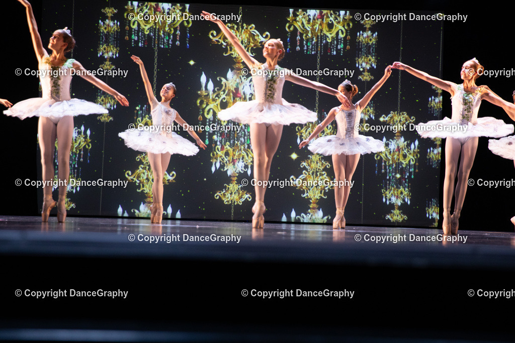 GPHY5867 | DanceGraphy - Realisiert mit Pictrs.com