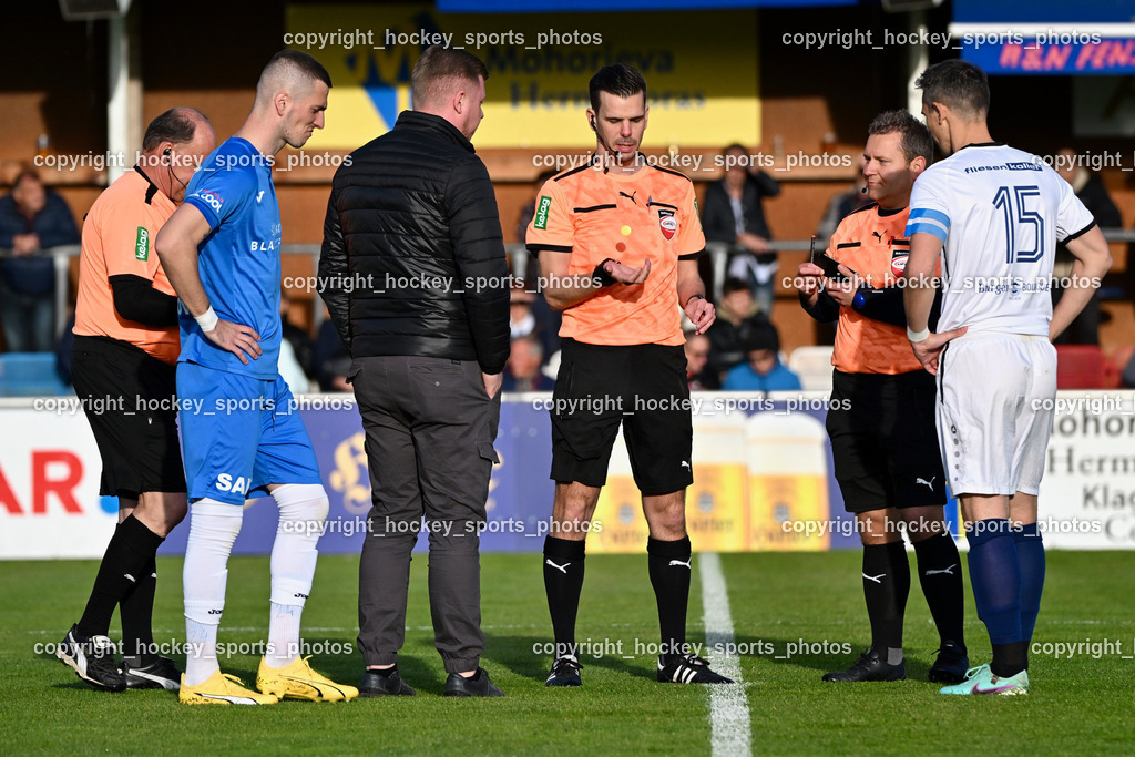 SAK vs. ATUS Velden 19.4.2024 | Robert Weltz Referee, #24 Zoran Vukovic SAK, Emanuel Johann Kulterer Referee, Markus Piuk Referee, #15 Manuel Wallner ATUS Velden, Münzwurf, SAK vs. ATUS Velden 19.4.2024, SAK vs. ATUS Velden am 19.04.2024 in Klagenfurt (Sportpark Welzenegg), Austria, (Photo by Bernd Stefan)
