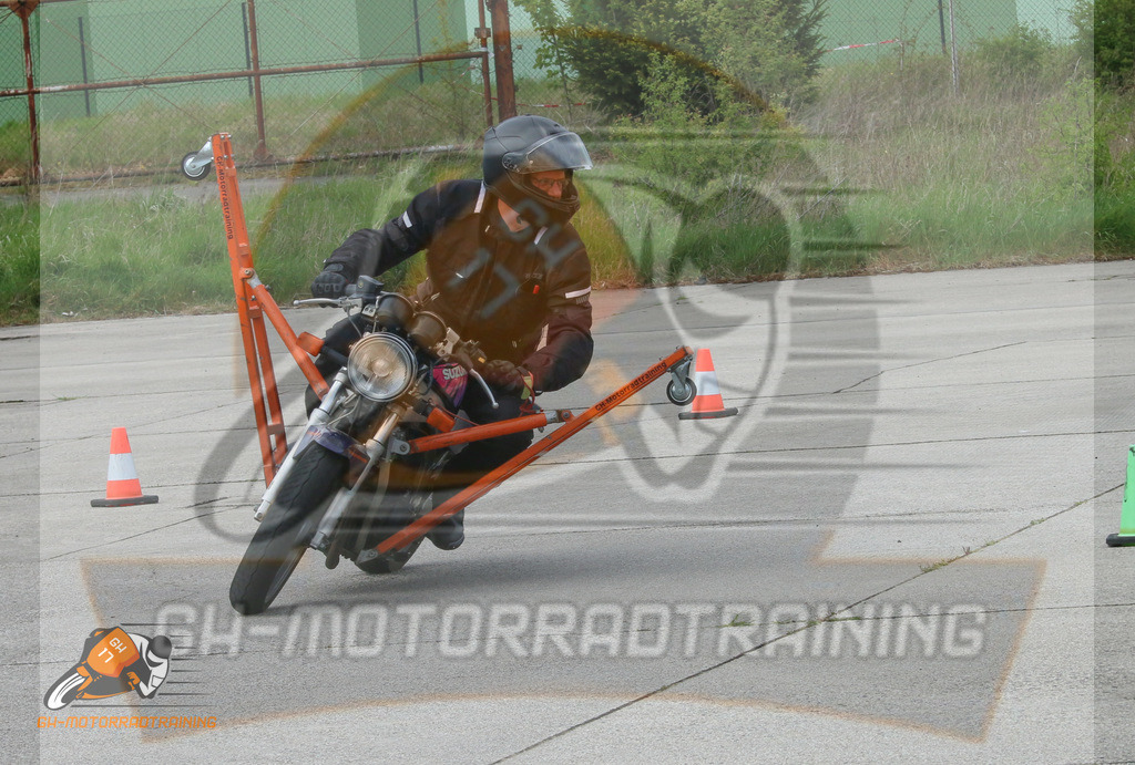 IMG_2020 | gh-motorradtraining-foto.de - Realisiert mit Pictrs.com