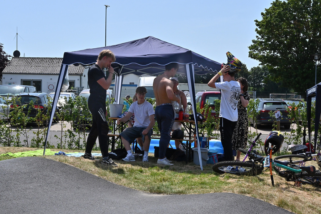 DSC_6819-cam-florian | German Pumptrack Series - Realisiert mit Pictrs.com