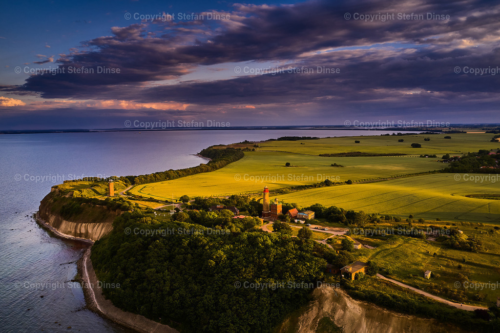 Luftbild Kap Arkona auf Rügen | Findlinge im Eis, Zeesenboote bei der Traditionsregatta, eine Seebrücke im Sonnenaufgang - mit den Bildern aus dieser Galerie erhalten Sie wunderschöne Aufnahmen über das ganze Jahr. Ein tolles Produkt zum Verschenken, Werben oder zum Träumen vom nächsten - Realisiert mit Pictrs.com