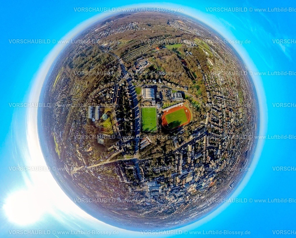 Bottrop240190202Dieter-Renz-Halle_Jahnstadion | Luftbild, Dieter-Renz Sportanlage mit Sporthalle, Fußballplatz Jahnstadion, Wohngebiet Hans-Böckler-Straße und Stadtgarten, Erdkugel, Fisheye Aufnahme, Fischaugen Aufnahme, 360 Grad Aufnahme, tiny world, little planet, fisheye Bild, Süd-West, Bottrop, Ruhrgebiet, Nordrhein-Westfalen, Deutschland