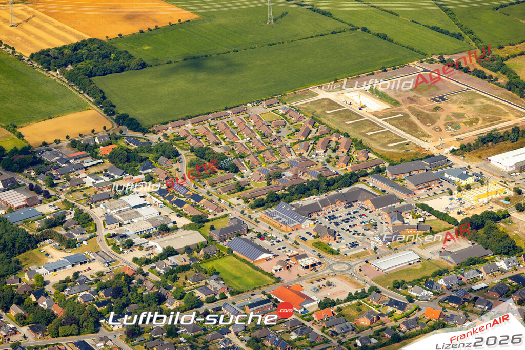 Das Luftbild der Stadt Handewitt wurde 2022 vom Flugzeug heraus erstellt (keine Drohnen-Aufnahmen) Aufnahmehöhe ca.450 Meter- hohe Bildauflösung und Druck-Qualität. Garantiert!