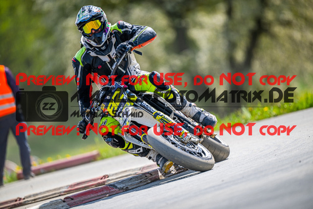 MaZZes_FotoMatrix_230506_7239 | S3