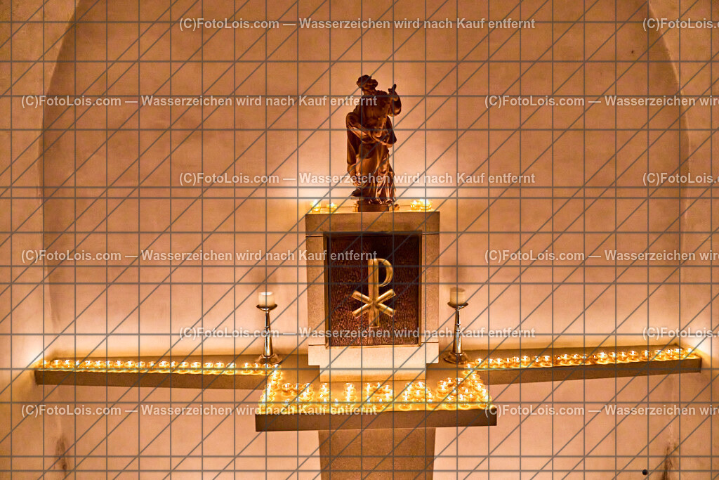 ALP8742_Nacht der tausend Lichter_Kapelle | (C)FotoLois.com, Alois Spandl. 'Nacht der 1000 Lichter' in der Pfarrkirche Wieselburg, Do 31. Oktober 2024.