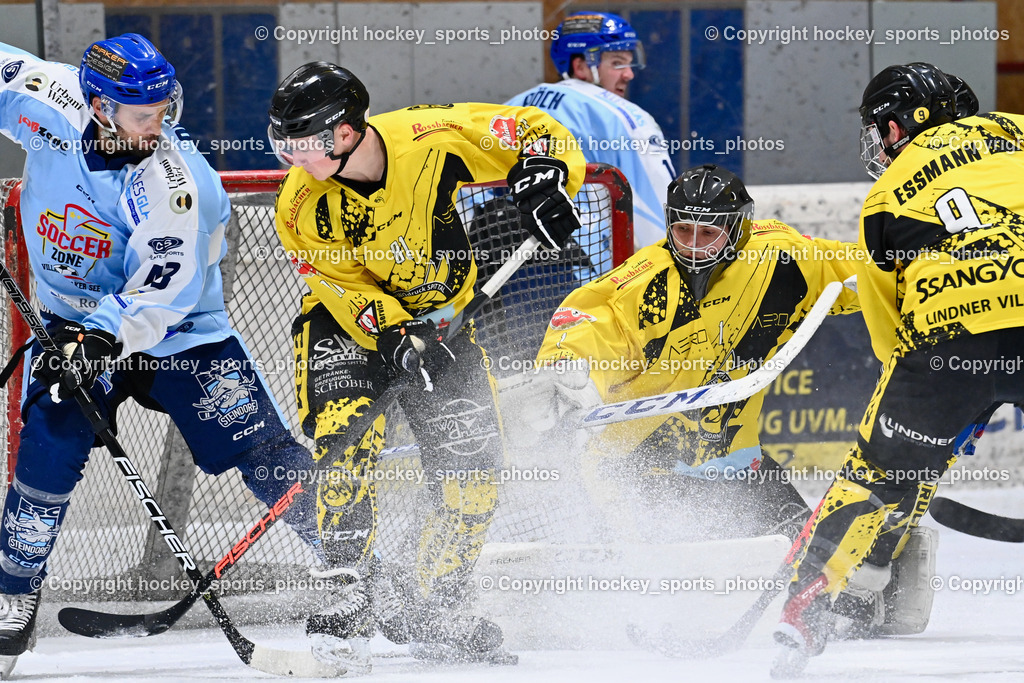 EC Spittal Hornets vs. ESC Steindorf 7.12.2022 | #43 Oraze Martin, #81 Sivec Peter Paul, #1 Zauchner Rene, #9 Essmann Kevin