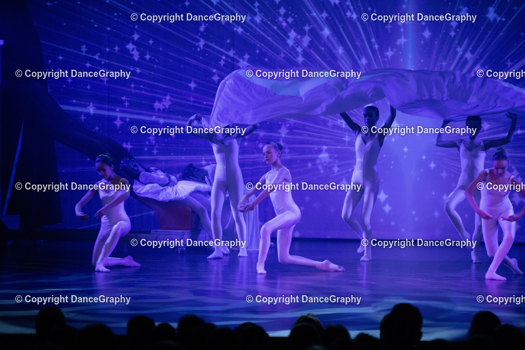 GPHY2281 | DanceGraphy - Realisiert mit Pictrs.com