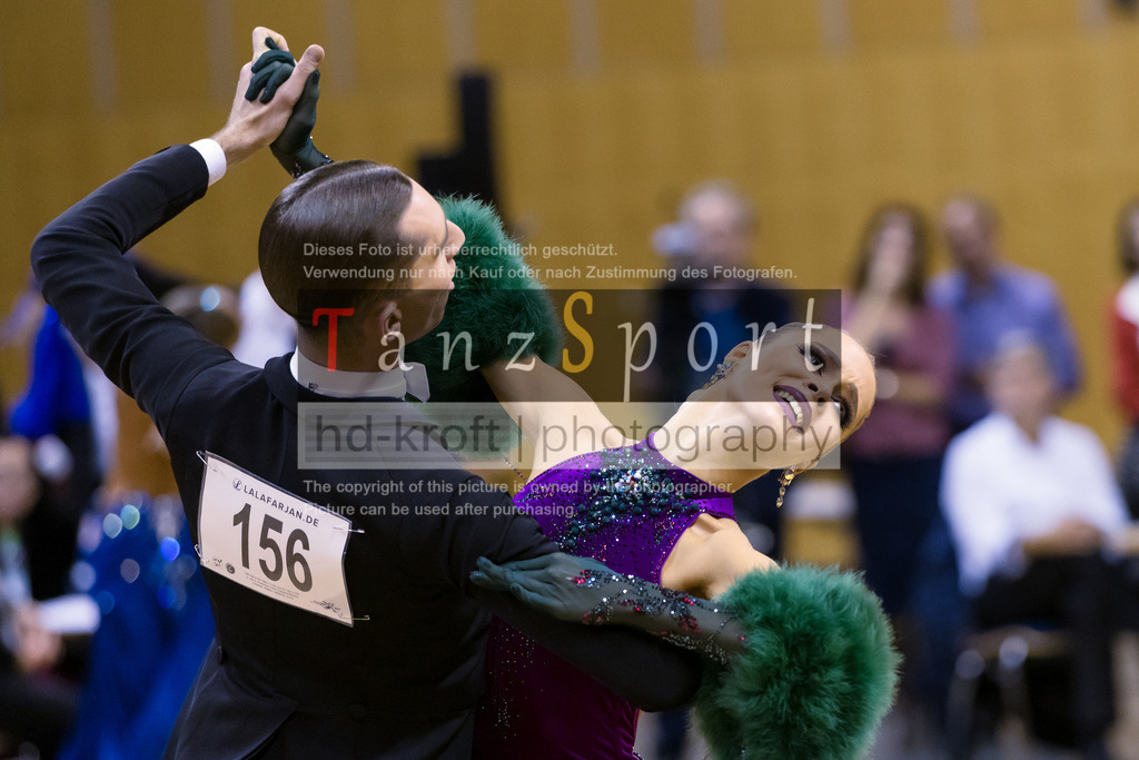 20241102_DM_HGR_Std_10108 | Tanzsportbilder, Standardtanz, Lateintanz, WDSF, DTV, LTVB, dancecomp, goc, hessen tanzt, blaues band der spree, walzer, tango, wiener walzer, slowfox, quickstepp, samba, rumba, cha-cha-cha, paso doble. jive, hd-kroft photography, turniertanzsport