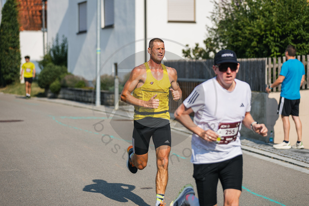 2026-07-26 Halbmarathon Moenchsdeggingen - 00060 | bastis.photos - Realisiert mit Pictrs.com