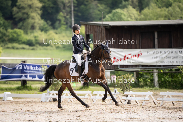 Bad_Meinberg_08023 | saradresslerfotografie - Realisiert mit Pictrs.com