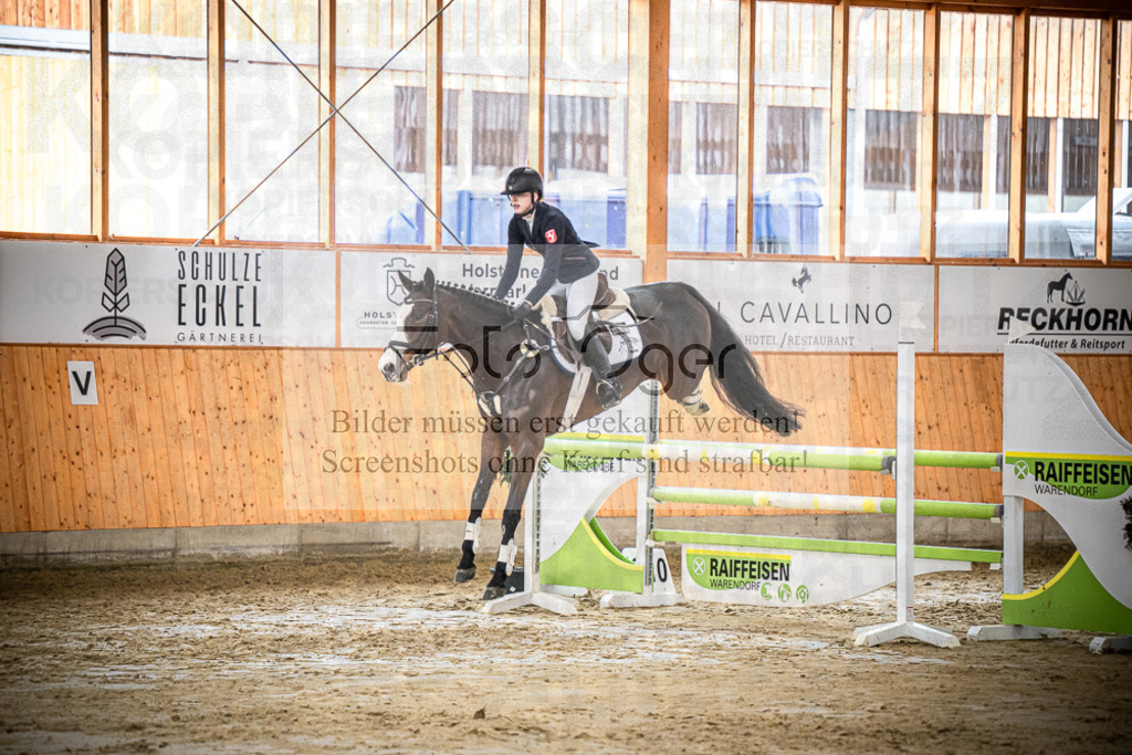 DOS_1504 | Entdecke hochwertige Reitturnierfotos von Foto Oger. Professionell, emotional und authentisch – jetzt Lieblingsmomente im Shop bestellen.Deutschlandweite Turnierfotografie. - Realisiert mit Pictrs.com