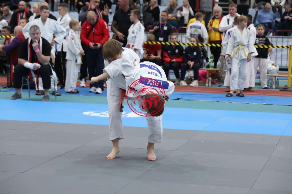 1J7A2522 | Fotos vom Adler Cup - Pictures from Adler Cup

Hier findet Ihr alle Eindrücke und großen Momente der Adler Cup Wochenenden. Here you will find all impressions and great moments of the Adler Cup weekends. - Realisiert mit Pictrs.com