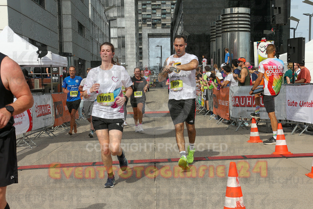 250920_1329_EX1_4964 | Sportfotografie im Rhein-Sieg Kreis, Köln, Bonn, NRW, Rheinland Pfalz, Hessen, etc. Unser Tätigkeitsfeld umfasst den Laufsport vom Volkslauf über den Marathon, Duathlon, Triathon bis zum Ultralauf wie Kölnpfad Ultra oder Schindertrail.