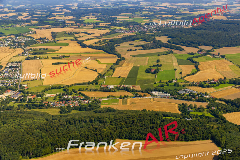 Remmighausen Detmold Bild- Das Luftbild wurde 2025 vom UL-Flugzeug heraus erstellt ( keine Drohne bzw. Drohnenaufnahme ) - Hochauflösende Luftaufnahme -Nicht vergleichbar mit Google Maps oder Satelittenbilder- Die Geschenkidee !Mit Lizenz und Bildrechte bestellbar - CC