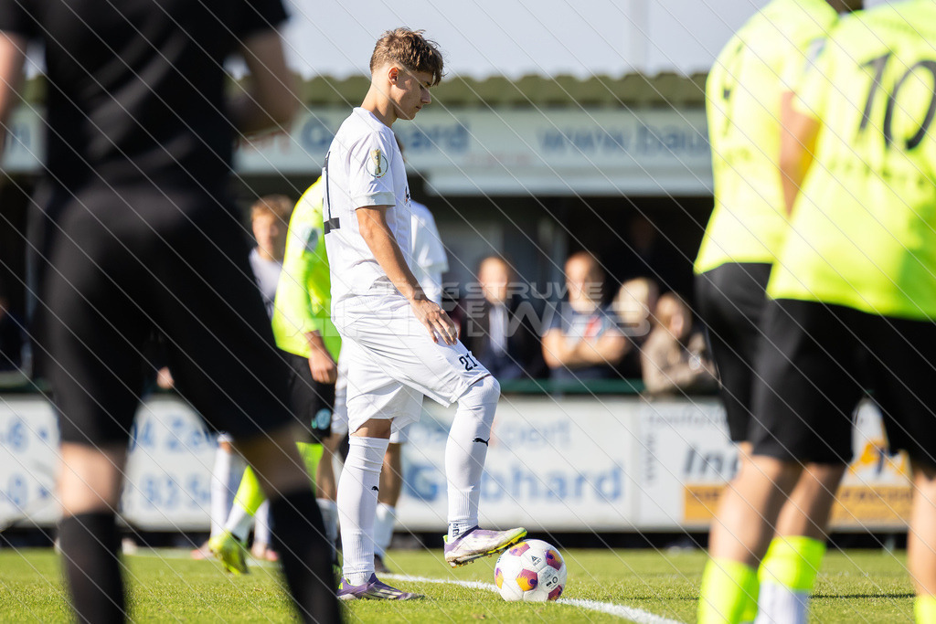 20251003_Picselweb-Fotografie_1R3_0344 | DFB Pokal 2. Runde, JFV A/O/B/H/H - SV Stuttgarter Kickers, Foto: Jörg Struwe - picselweb.de - Realisiert mit Pictrs.com