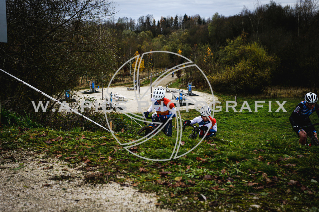 ..... | AUSTRIA, 24.11.24, 3.Radquerfeldein GP um das Sportzentrum Gunskirchen Image shows: Photo: Wapics / Andreas Willdoner