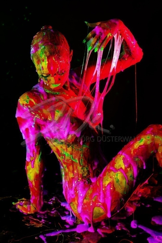 BodyArt-SLIMEONE_2742c | #010 | Modell: MryStar | Foto: Alexander Große-Strangmann  - Realisiert mit Pictrs.com