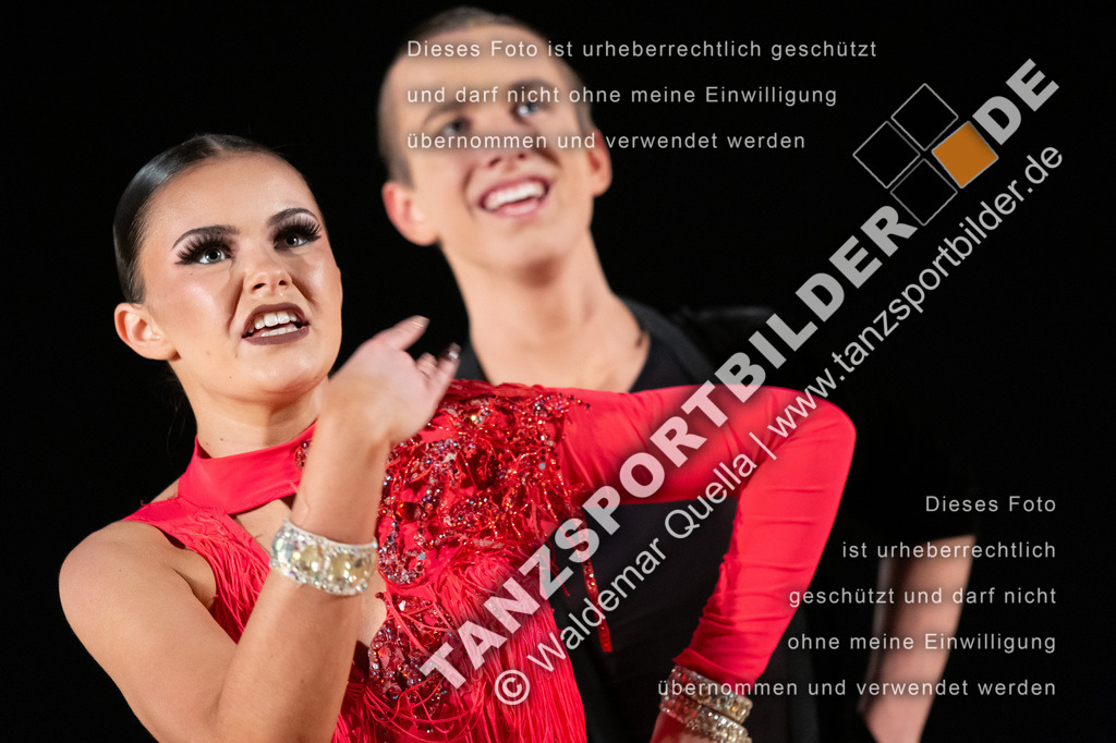 20250504-10369 | Hier finden Sie Tanz Bilder vom Latein und Standard Formationen tanzen. Sportbilder vom Tanzsport. Schöne Fotos und von Weltmeisterschaft, Europameisterschaft, Bundesliga, Regionalliga, Oberliga und Landesliga sowie von GOC Stuttgart, DanceComp, WM Bremen