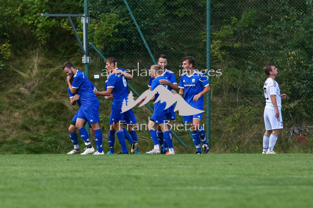 993T6871 | Medien- Sport- Entertainmentfotos