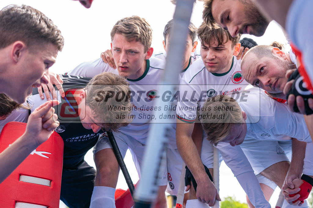 HK_20240414_903603 | 1. Bundesliga Hockey Herren Crefelder HTC - UHC Hamburg am 14.4.2024 CHTC, Krefeld , Schröder Mika ( Crefelder HTC #33 )