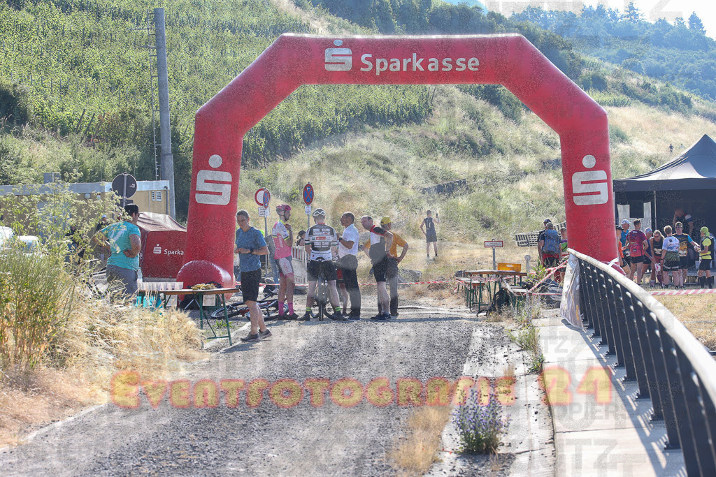 230617_0840_CB5Q7323 | Sportfotografie im Rhein-Sieg Kreis, Köln, Bonn, NRW, Rheinland Pfalz, Hessen, etc. Unser Tätigkeitsfeld umfasst den Laufsport vom Volkslauf über den Marathon, Duathlon, Triathon bis zum Ultralauf wie Kölnpfad Ultra oder Schindertrail.