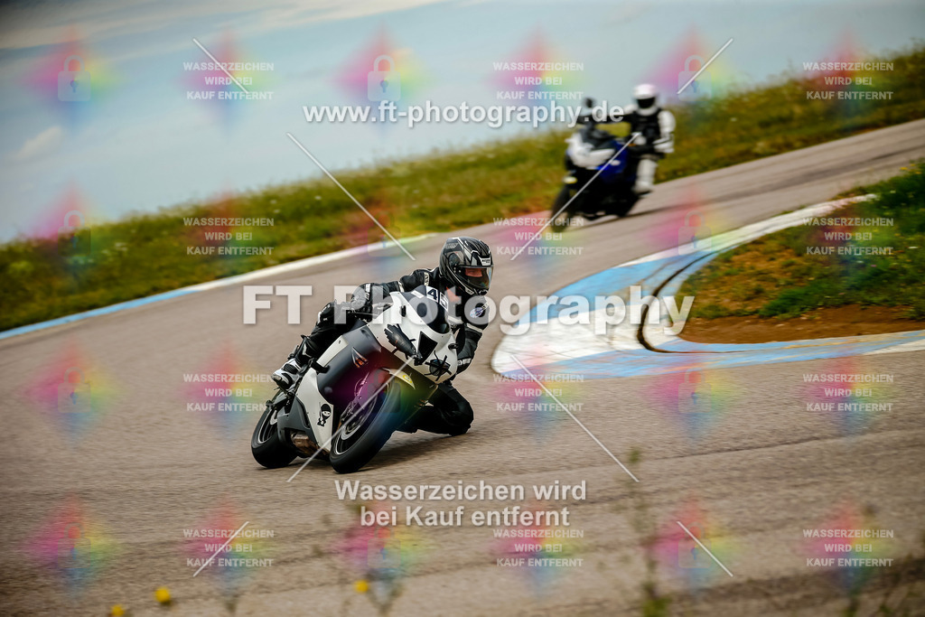 Chambley Juli-2720 | Hier findet Ihr Bilder von Touristenfahrten auf der Nürburgring Nordschleife oder von anderen Veranstaltungen die ich besucht habe. Viel Spass beim Durch Schauen 